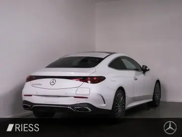 MERCEDES-BENZ CLE 300 e AMG Sport Night Distr Vorr Pano