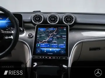 MERCEDES-BENZ CLE 300 e AMG Sport Night Distr Vorr Pano