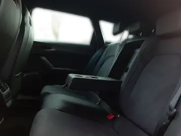 CUPRA Leon Sportstourer VZ E-Hybrid  AHK Sennheiser