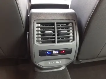 CUPRA Leon Sportstourer VZ E-Hybrid  AHK Sennheiser