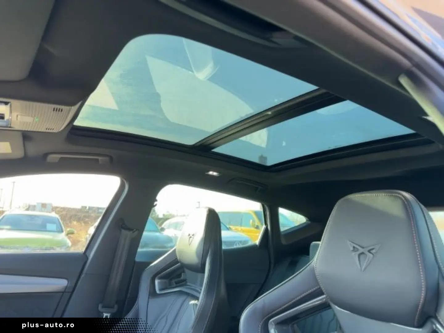 CUPRA Formentor VZ 4Drive 2.0 TSI DSG Parklenka. 360 K