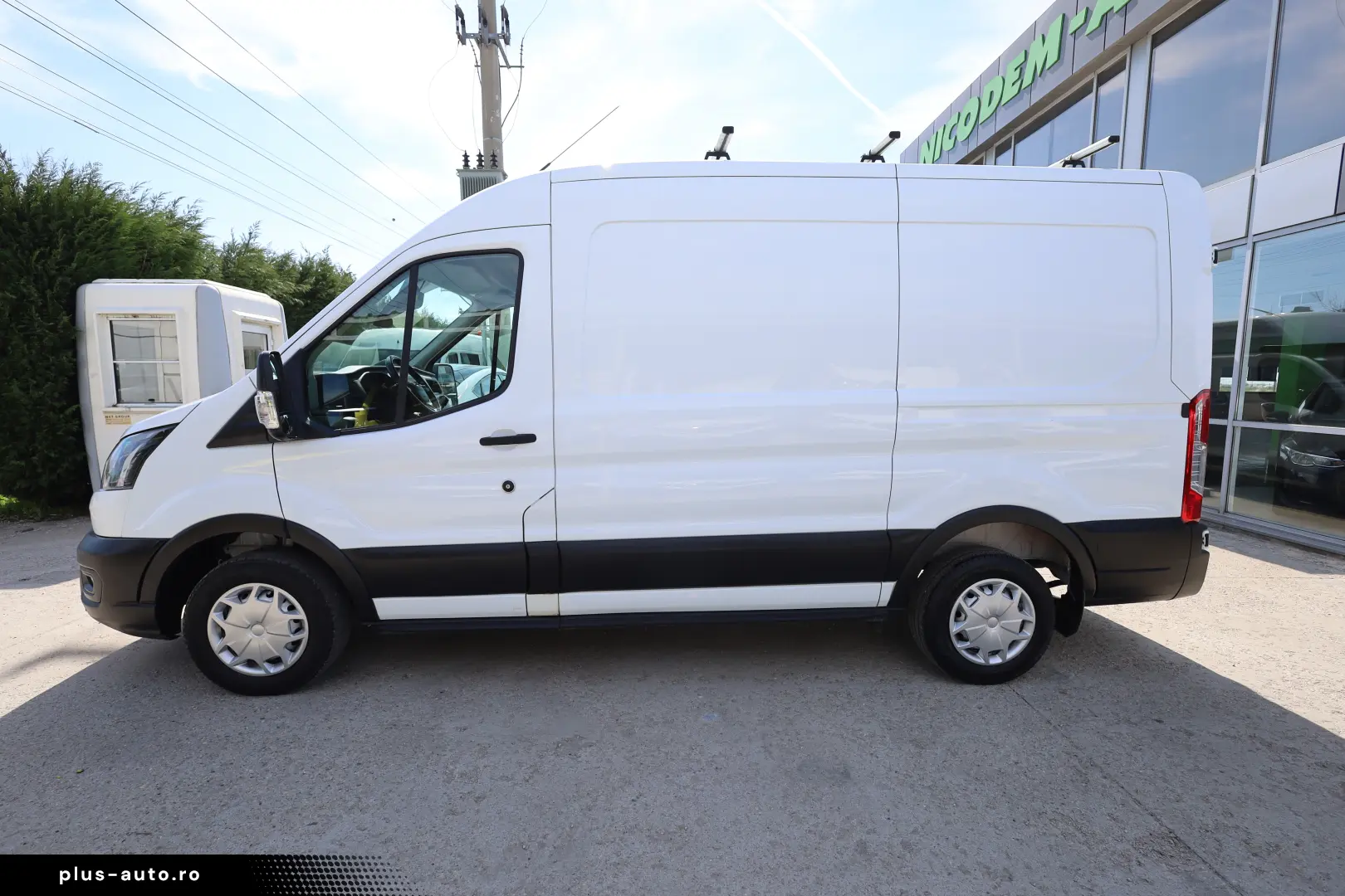 Ford Transit L2H2 2.0D