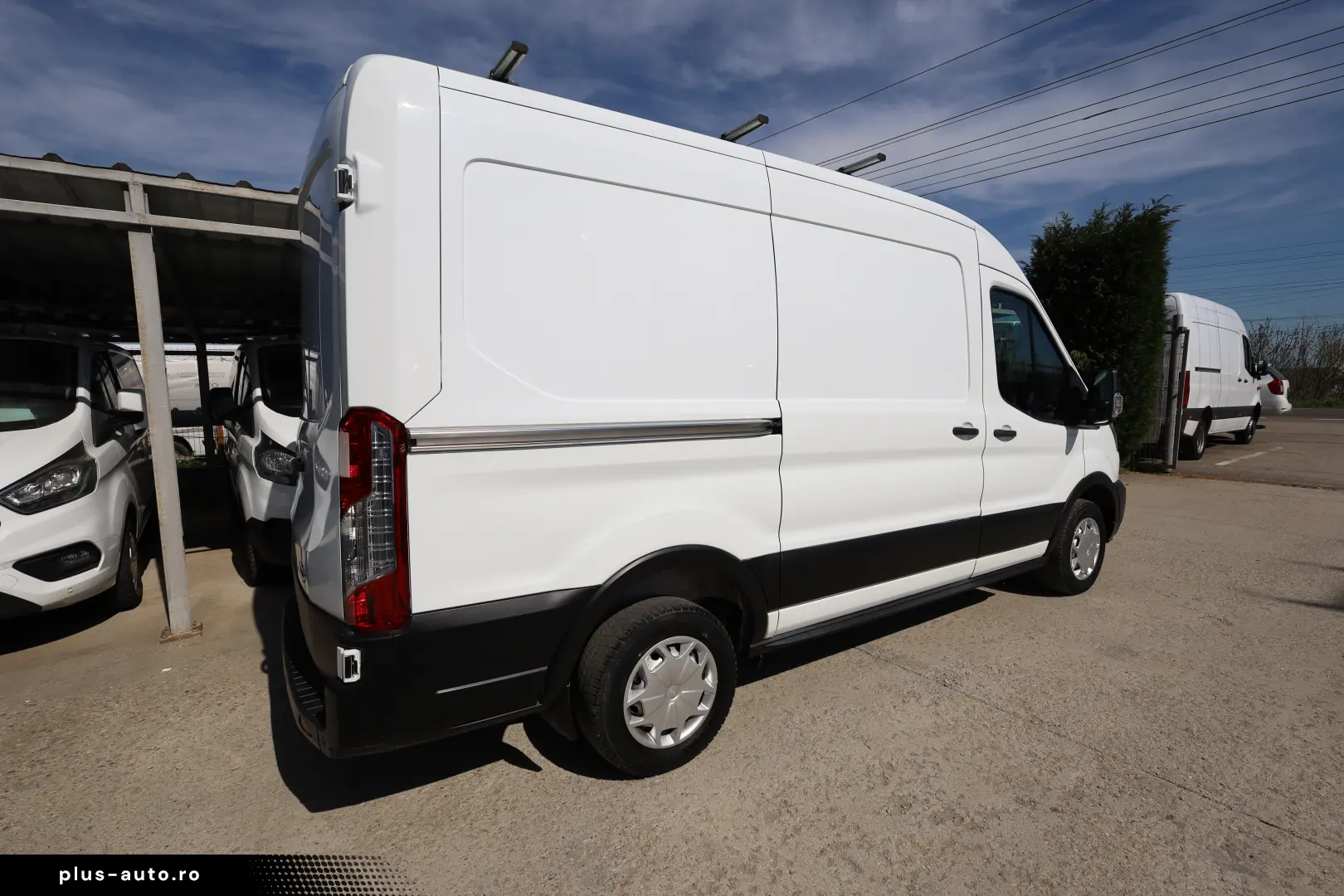 Ford Transit L2H2 2.0D