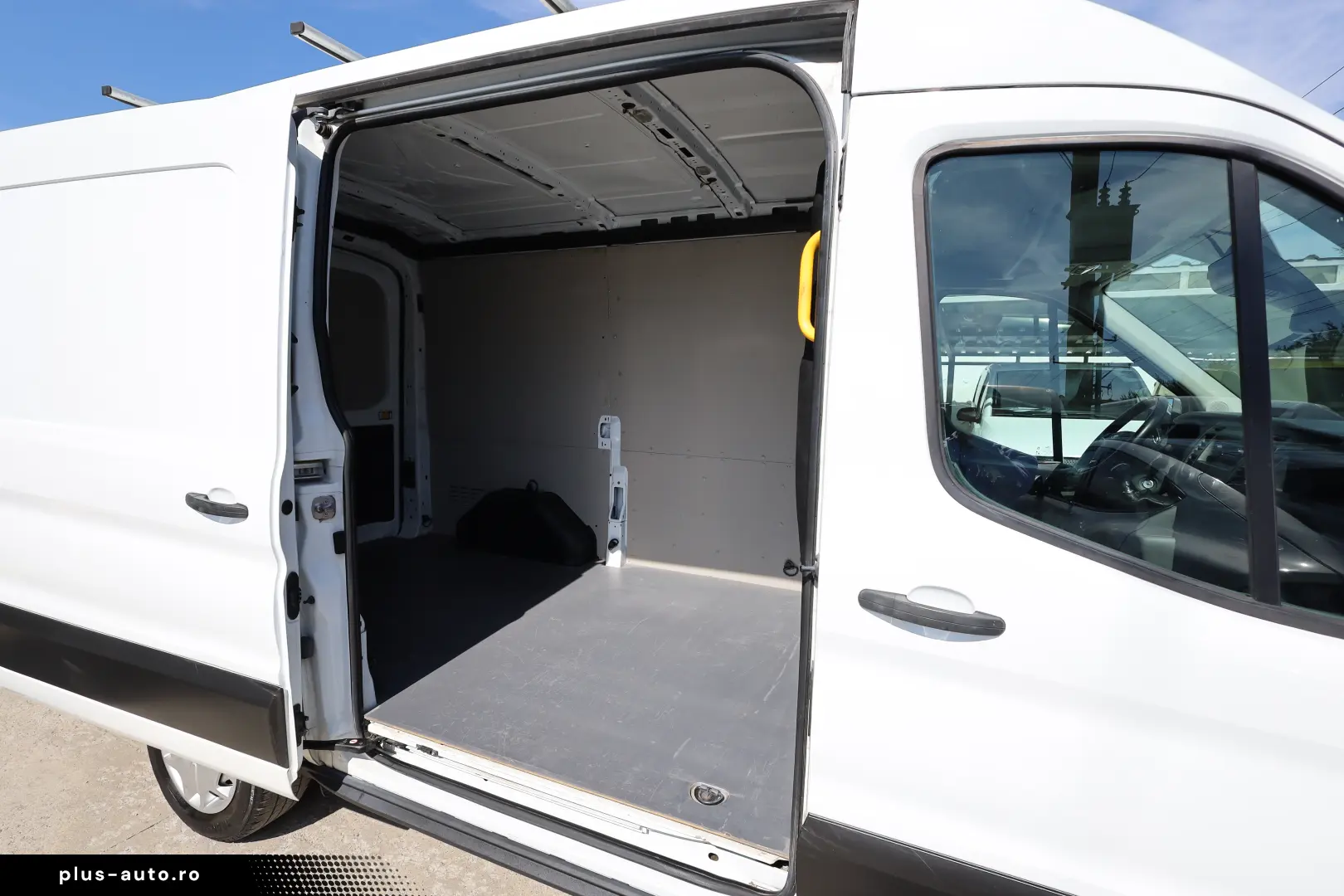Ford Transit L2H2 2.0D