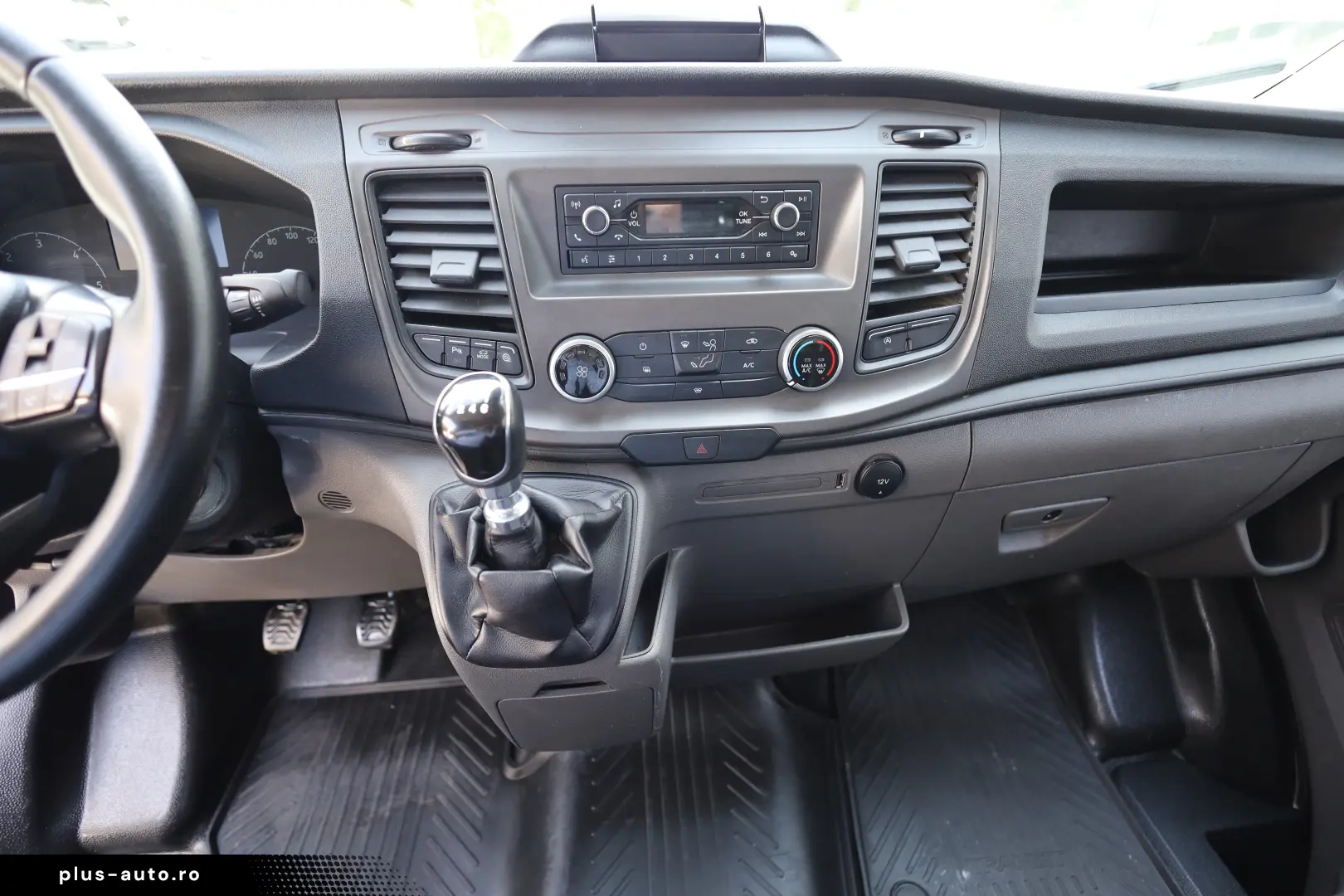 Ford Transit L2H2 2.0D