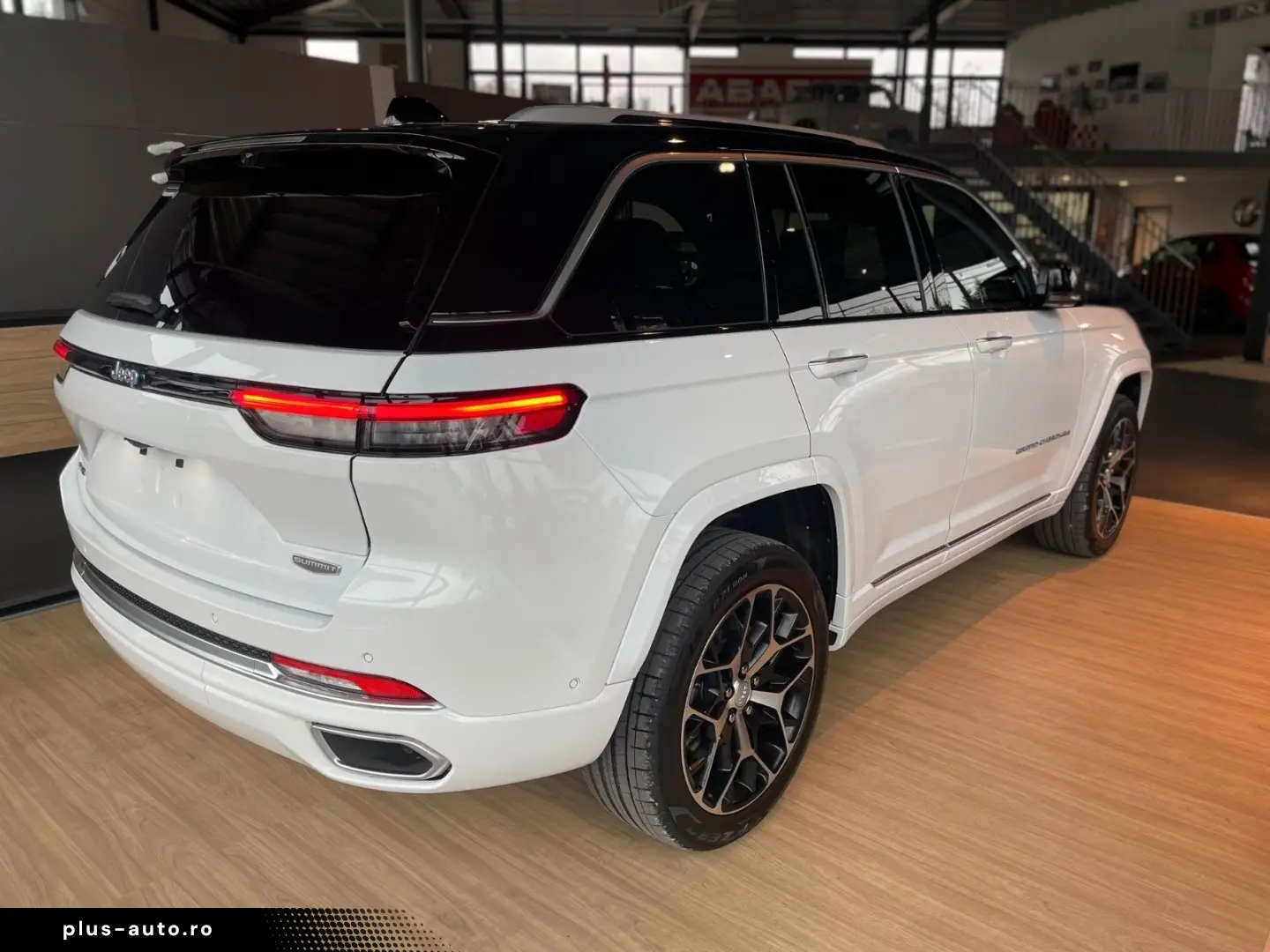 JEEP Grand Cherokee PHEV Summit Reserve   Kein Import