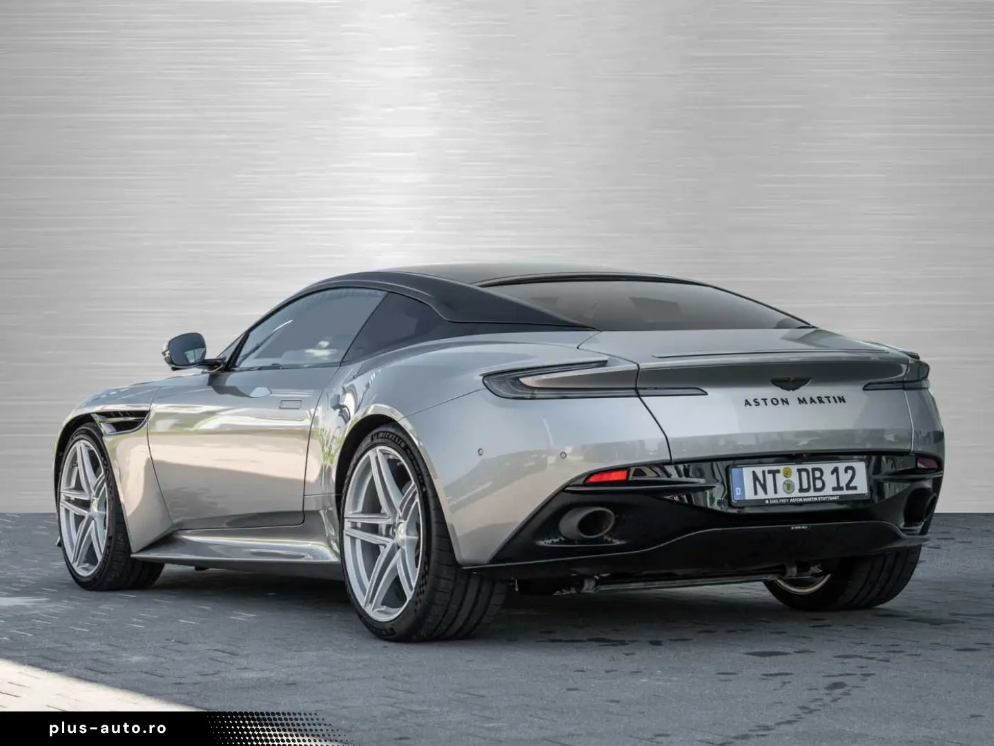 ASTON MARTIN DB12 V8 Coupe