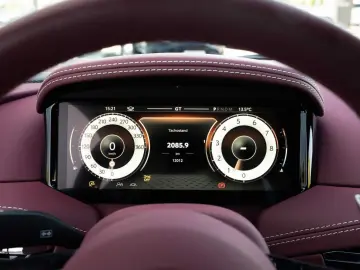 ASTON MARTIN DB12 V8 Coupe