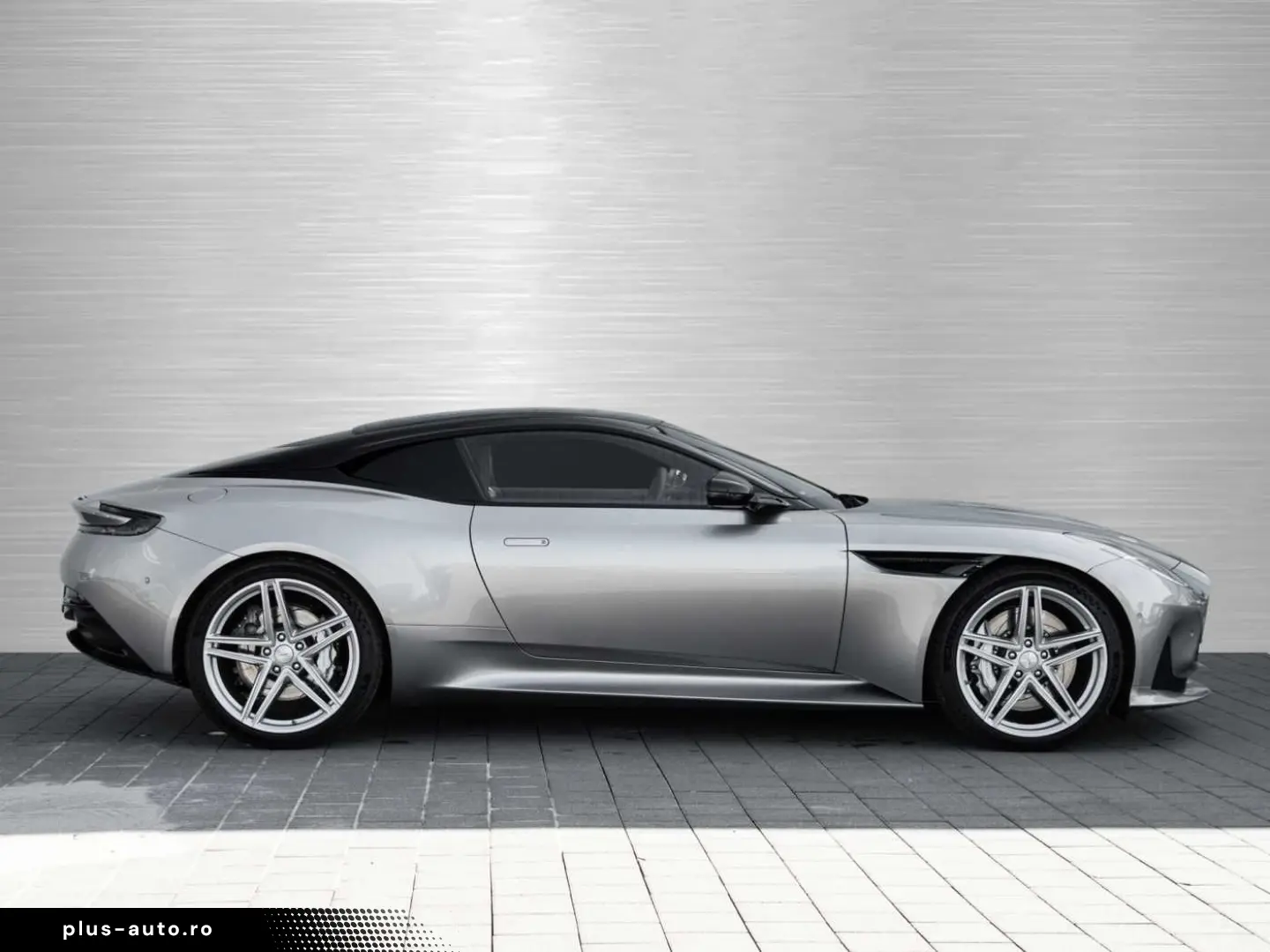 ASTON MARTIN DB12 V8 Coupe