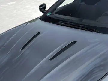 ASTON MARTIN DB12 V8 Coupe