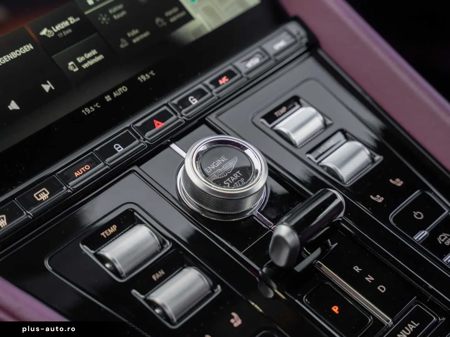 ASTON MARTIN DB12 V8 Coupe