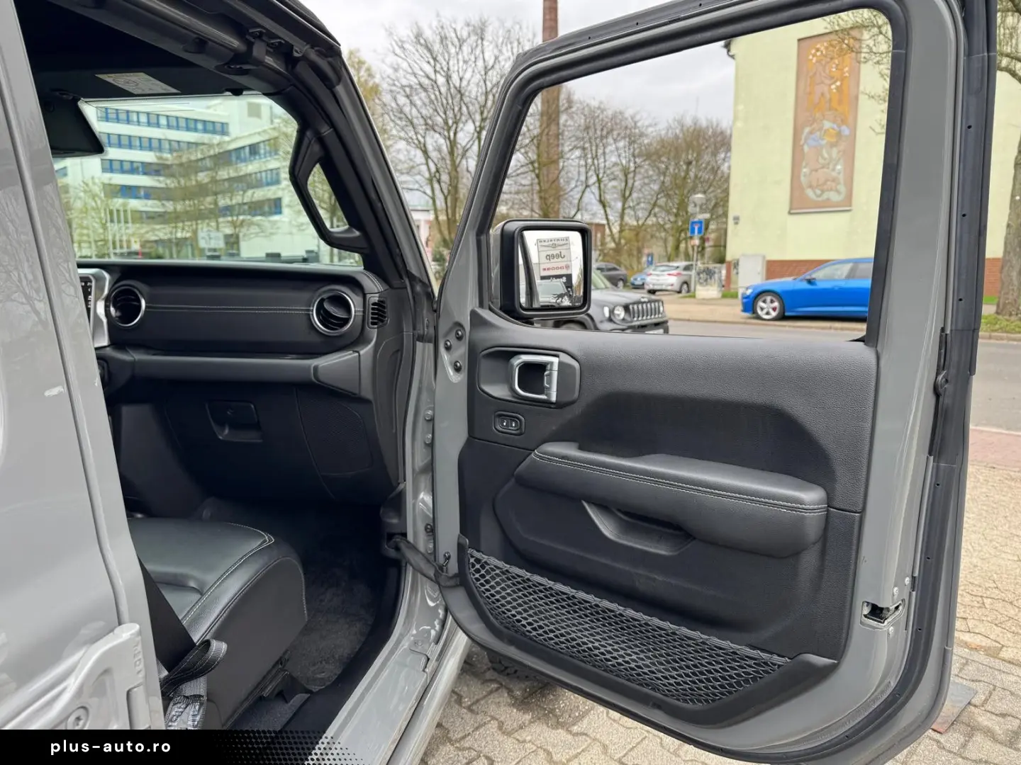 JEEP Wrangler Unlimited Sahara 4xe   elektr. Softtop