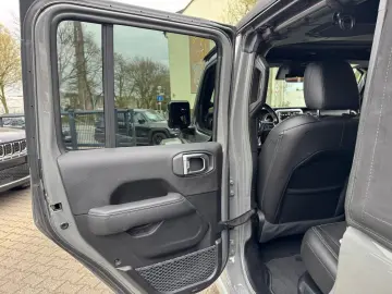 JEEP Wrangler Unlimited Sahara 4xe   elektr. Softtop