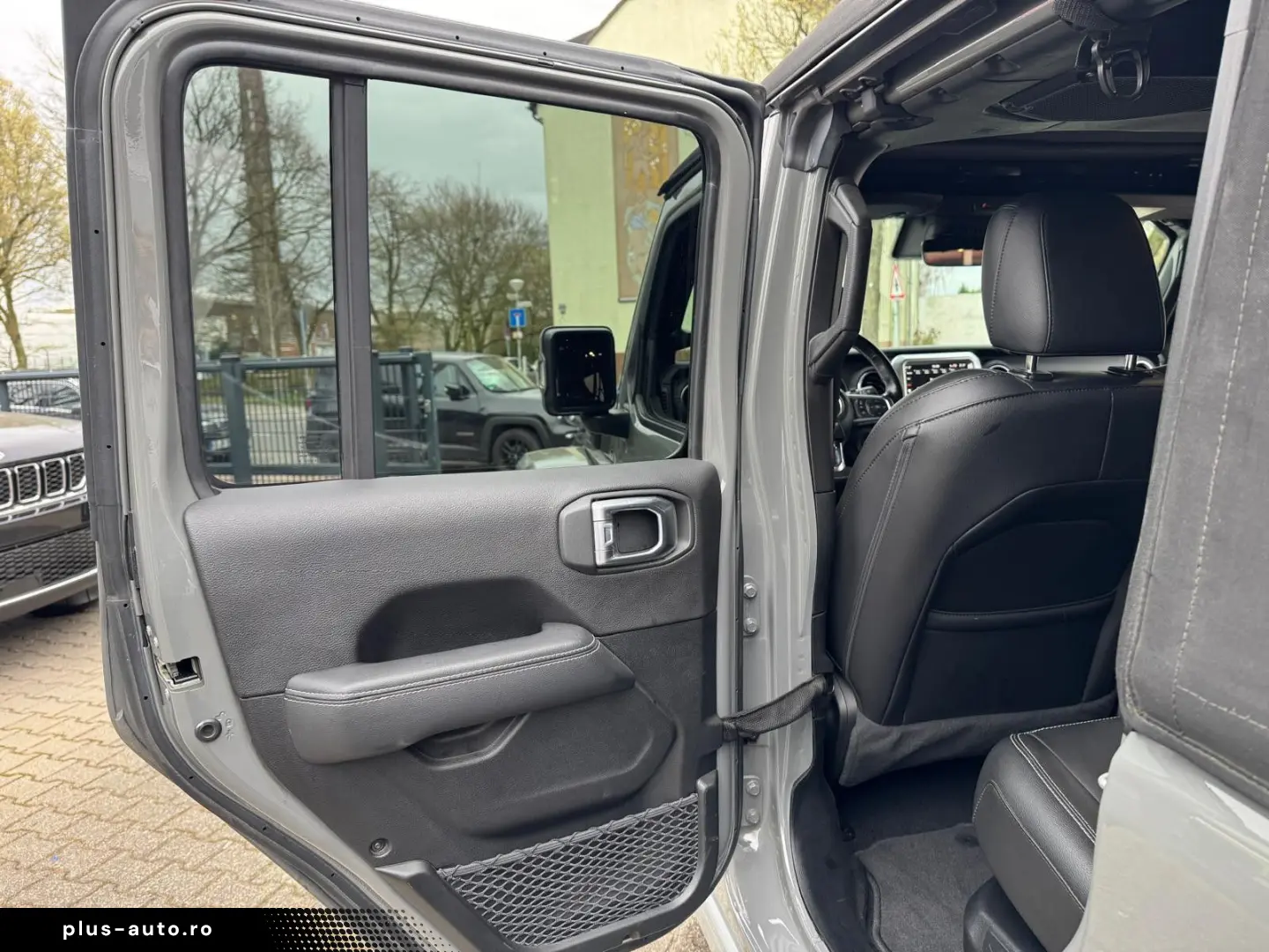 JEEP Wrangler Unlimited Sahara 4xe   elektr. Softtop