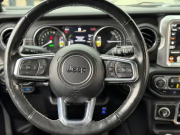 JEEP Wrangler Unlimited Sahara 4xe   elektr. Softtop