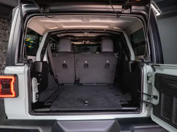 JEEP Wrangler 2.0 T UNLIMITED SPORT S OFFROAD 4x4 LED