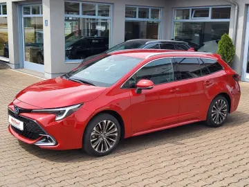 TOYOTA Corolla TS 2 0 Hybrid  Teamplayer  TEC-Paket