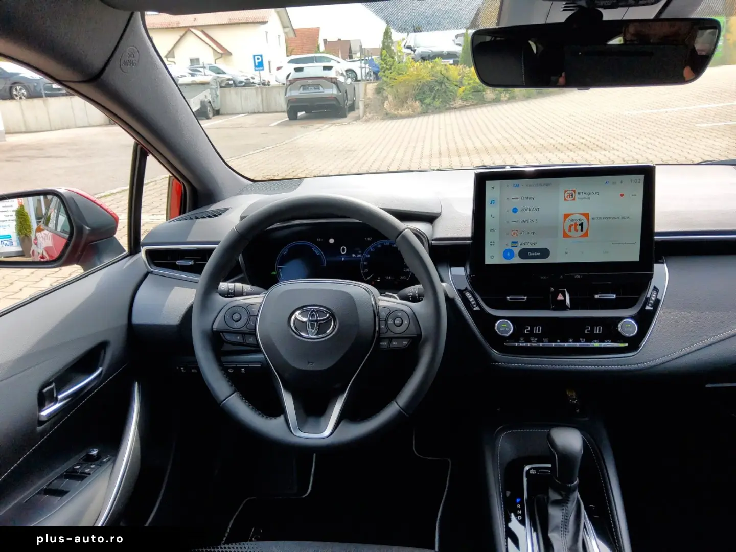 TOYOTA Corolla TS 2 0 Hybrid  Teamplayer  TEC-Paket