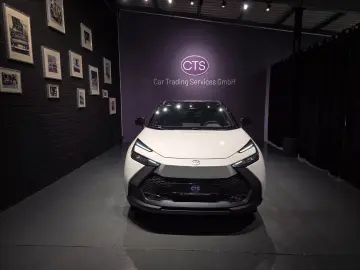 TOYOTA C-HR Plug-In Hybrid FWD Team Deutschland
