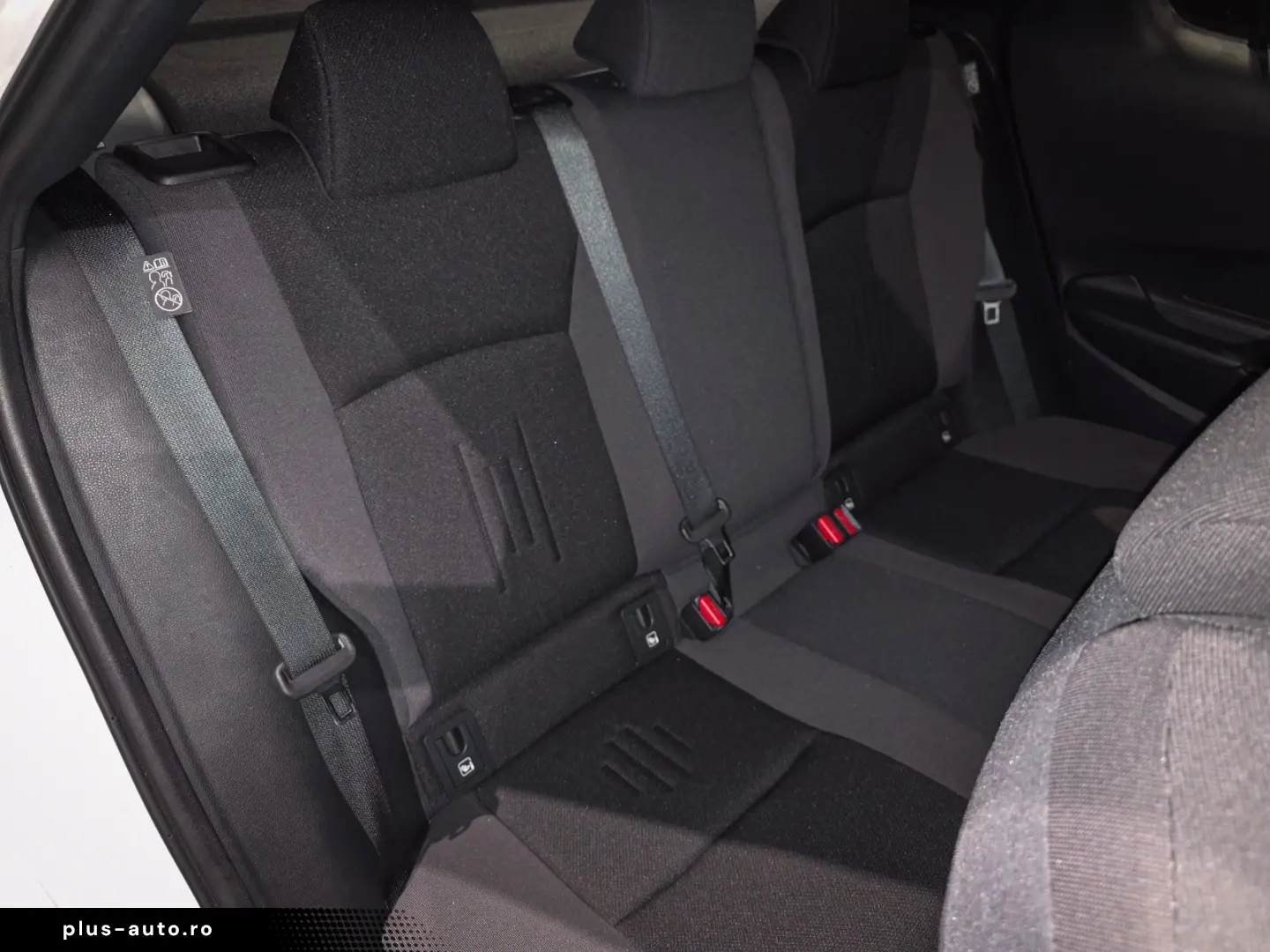 TOYOTA C-HR Plug-In Hybrid FWD Team Deutschland