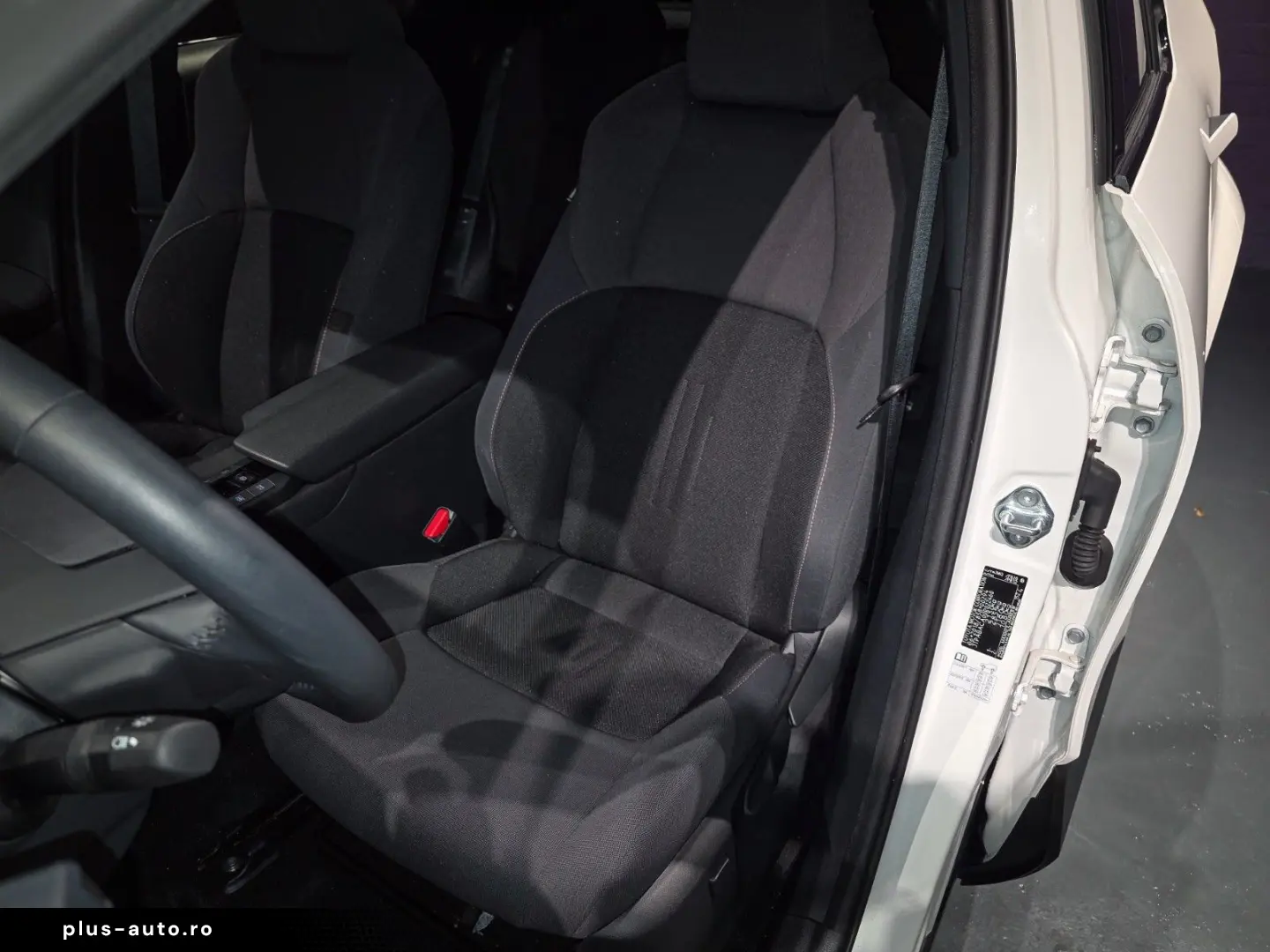 TOYOTA C-HR Plug-In Hybrid FWD Team Deutschland