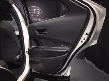 TOYOTA C-HR Plug-In Hybrid FWD Team Deutschland