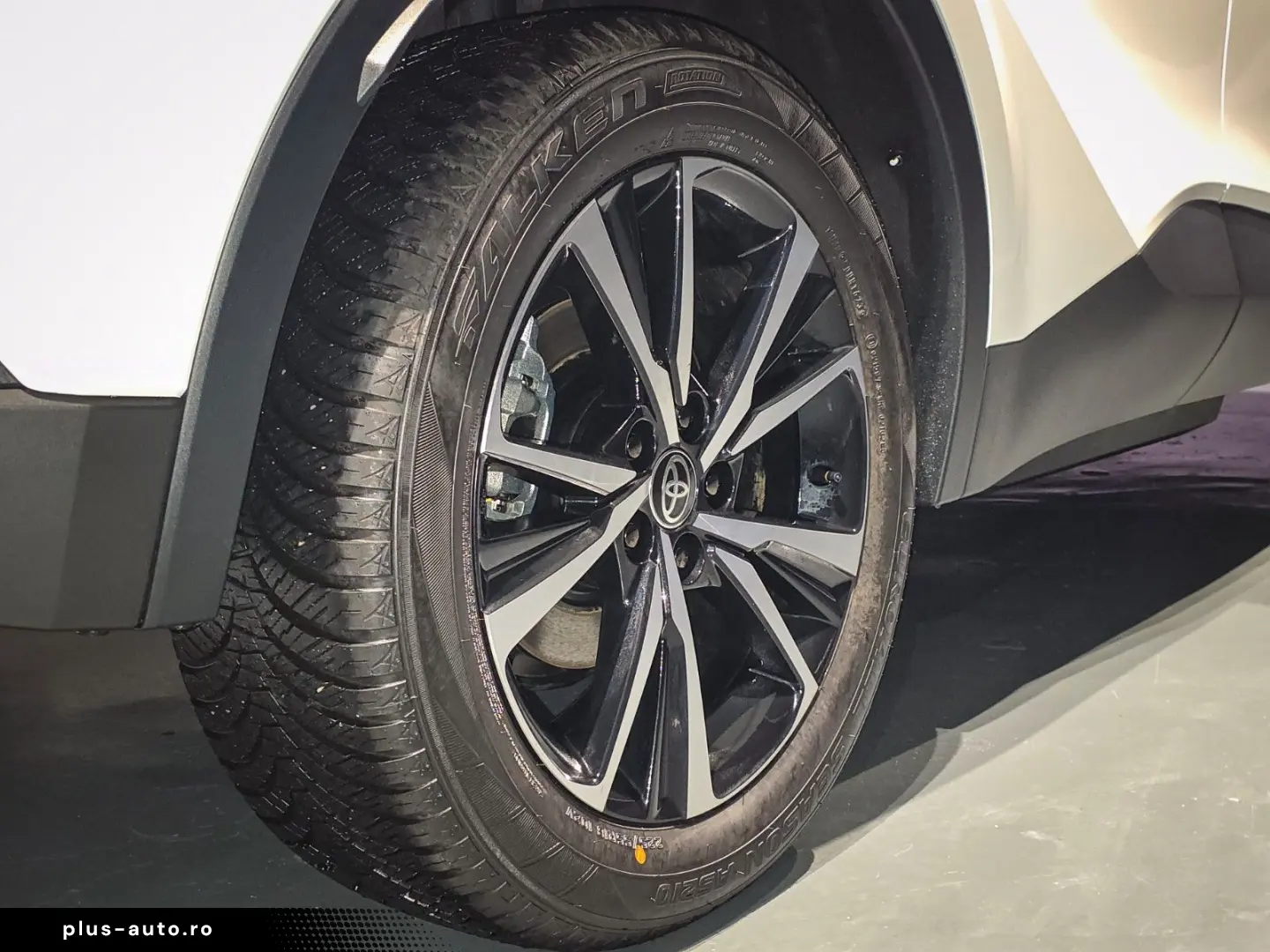 TOYOTA C-HR Plug-In Hybrid FWD Team Deutschland