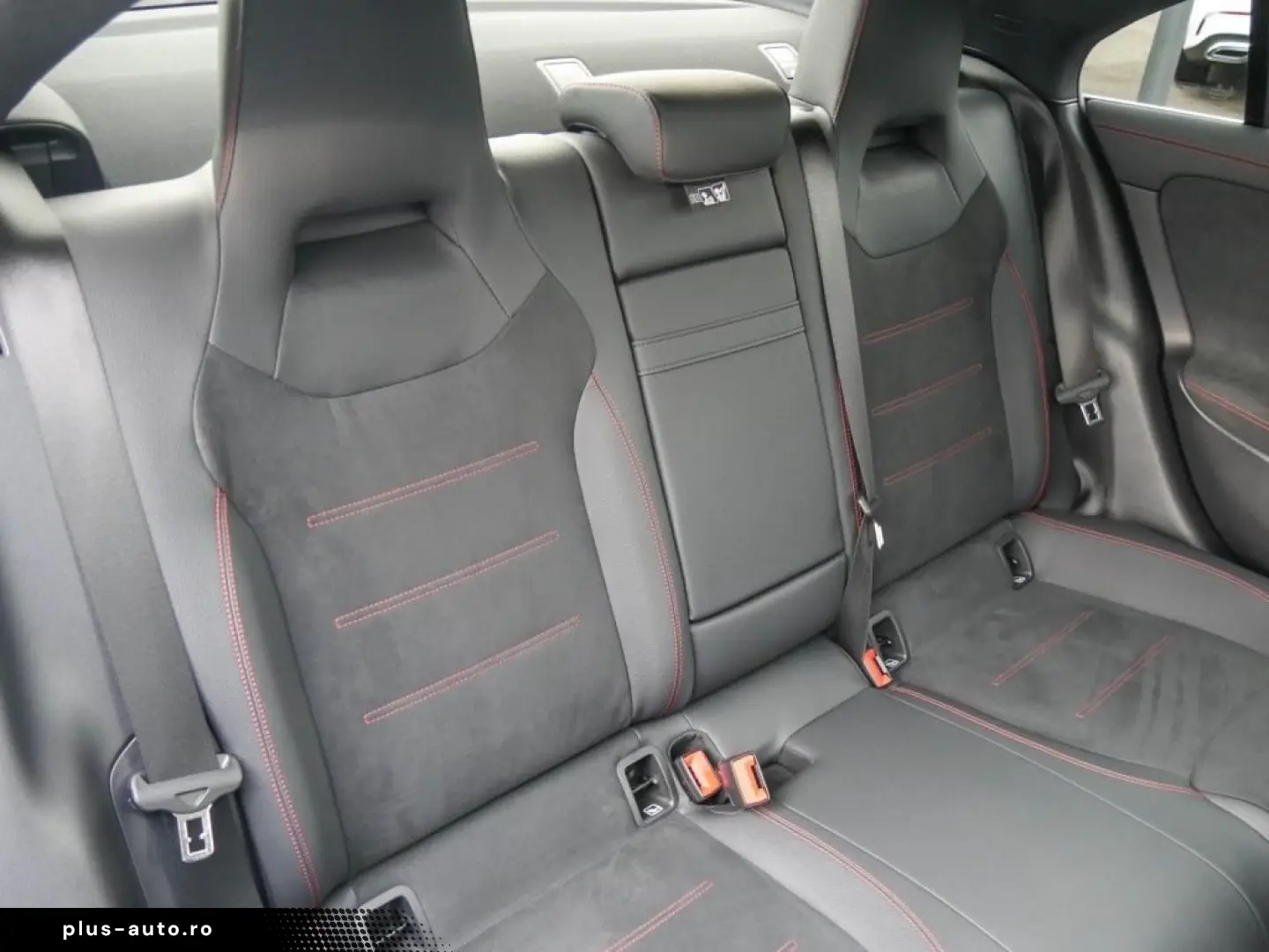 MERCEDES-BENZ CLA 250 e Coupé AMG DISTR PANO KEYL MEMORY KAM