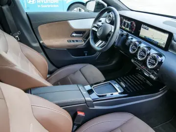 MERCEDES-BENZ CLA 250 e Coupé AMG NIGHT DISTR KAM LE&hellip;