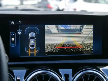 MERCEDES-BENZ CLA 250 e Coupé AMG NIGHT DISTR KAM LE&hellip;