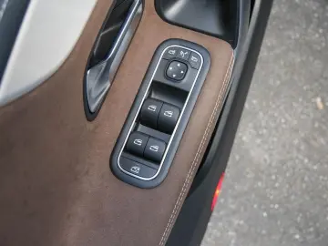 MERCEDES-BENZ CLA 250 e Coupé AMG NIGHT DISTR KAM LE&hellip;