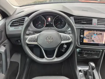 VW TIGUAN LIFE 2.0 TDI 4Motion DSG Standheizung