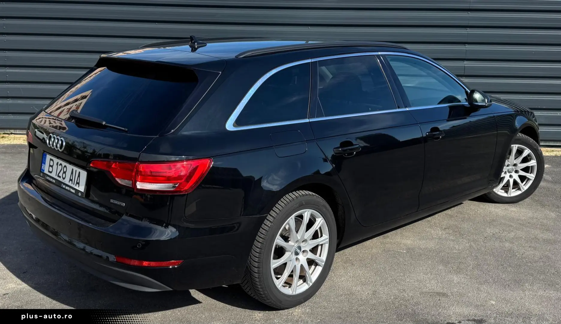 Audi A4 Quattro 2.0 TDI 190 CP - LED - Carplay - Incalzire