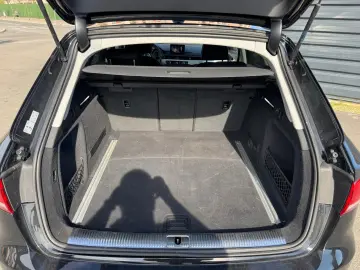 Audi A4 Quattro 2.0 TDI 190 CP - LED - Carplay - Incalzire