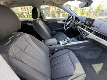 Audi A4 Quattro 2.0 TDI 190 CP - LED - Carplay - Incalzire