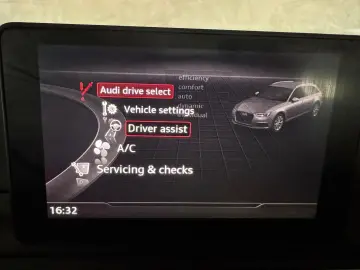 Audi A4 Quattro 2.0 TDI 190 CP - LED - Carplay - Incalzire