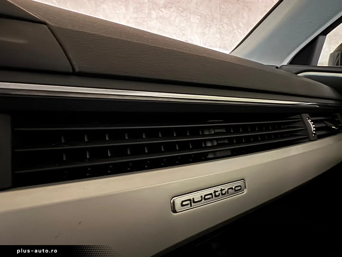 Audi A4 Quattro 2.0 TDI 190 CP - LED - Carplay - Incalzire