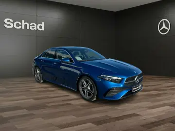 MERCEDES-BENZ A 220 4MATIC Limousine AMG Line Navi P…