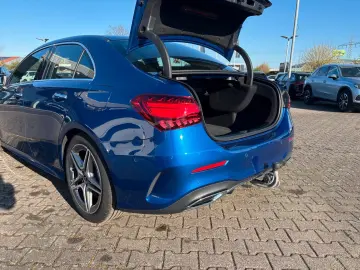 MERCEDES-BENZ A 220 4MATIC Limousine AMG Line Navi P…