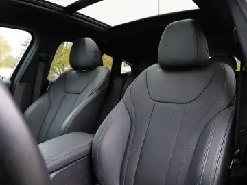 BMW X4 M40i APPLE PANO WIFI HK SHZ LHZ TOTW LED R21