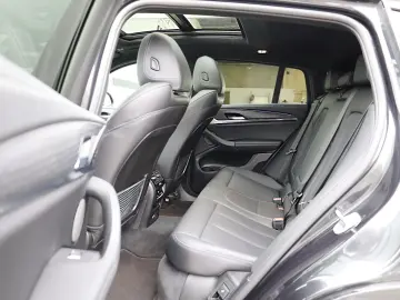 BMW X4 M40i APPLE PANO WIFI HK SHZ LHZ TOTW LED R21