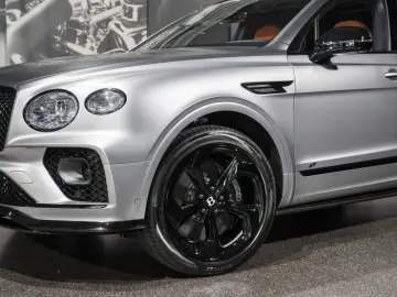 BENTLEY BENTAYGA S   MULLINER  DUO-TONE  NAIM  CERAMIC
