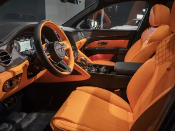 BENTLEY BENTAYGA S   MULLINER  DUO-TONE  NAIM  CERAMIC