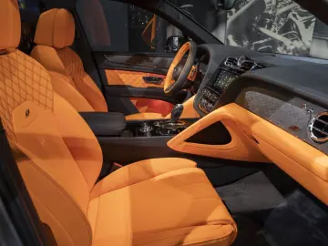 BENTLEY BENTAYGA S   MULLINER  DUO-TONE  NAIM  CERAMIC