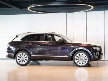 BENTLEY Bentayga 4.0 V8 Azure 2-Tone