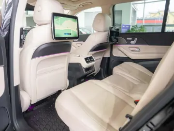 Mercedes-Benz GLS 400 D 4MATIC