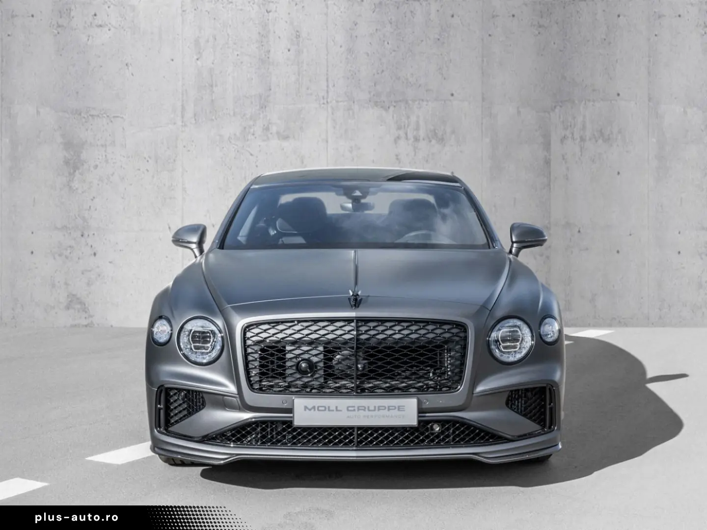 BENTLEY Flying Spur Speed Rear Entertainment  Dark Chrom