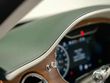 BENTLEY Flying Spur 2.9 V6 Hybrid Azure ROTATING NAIM FL
