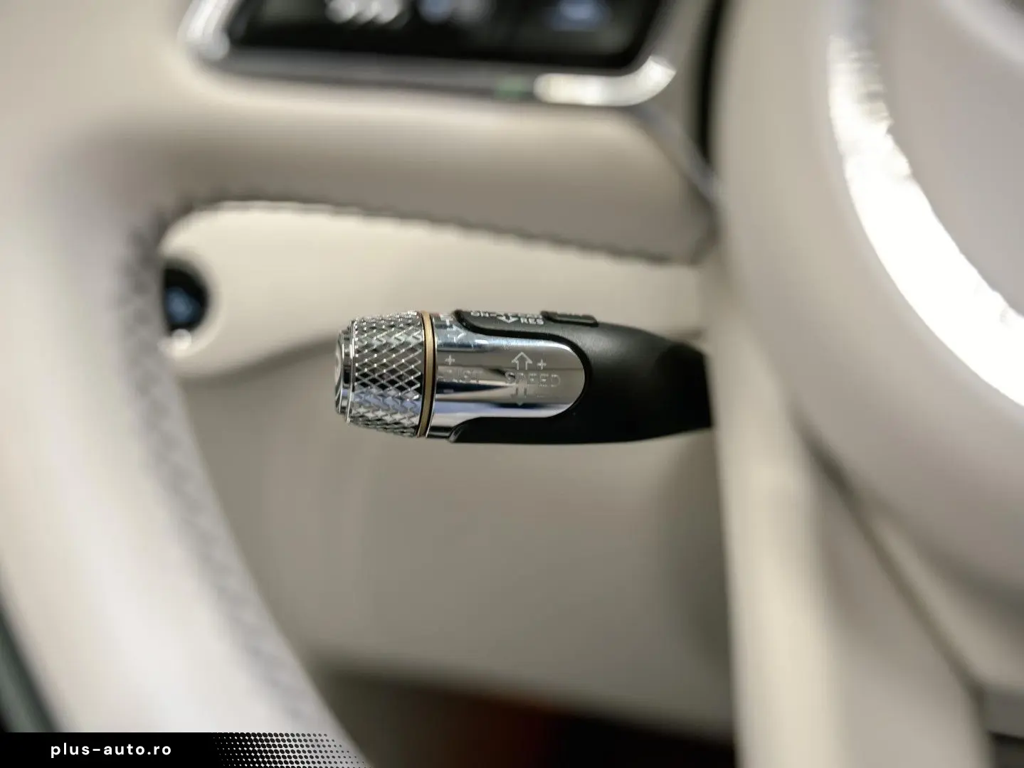 BENTLEY Flying Spur 2.9 V6 Hybrid Azure ROTATING NAIM FL