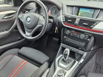 BMW X1 25xDrive SportLine Aut.